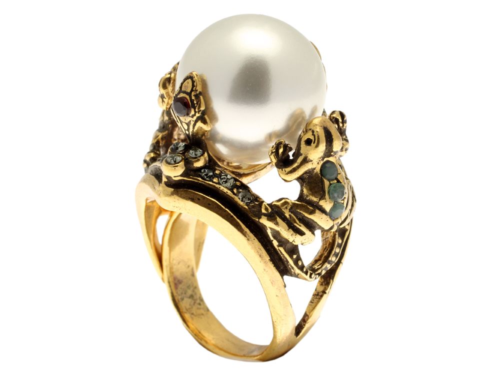 Anello Pearl - Anello in Ottone Dorato con Perla Coltivata e Dettagli in Swarovski e Smeraldi (Codice: AN P 02)