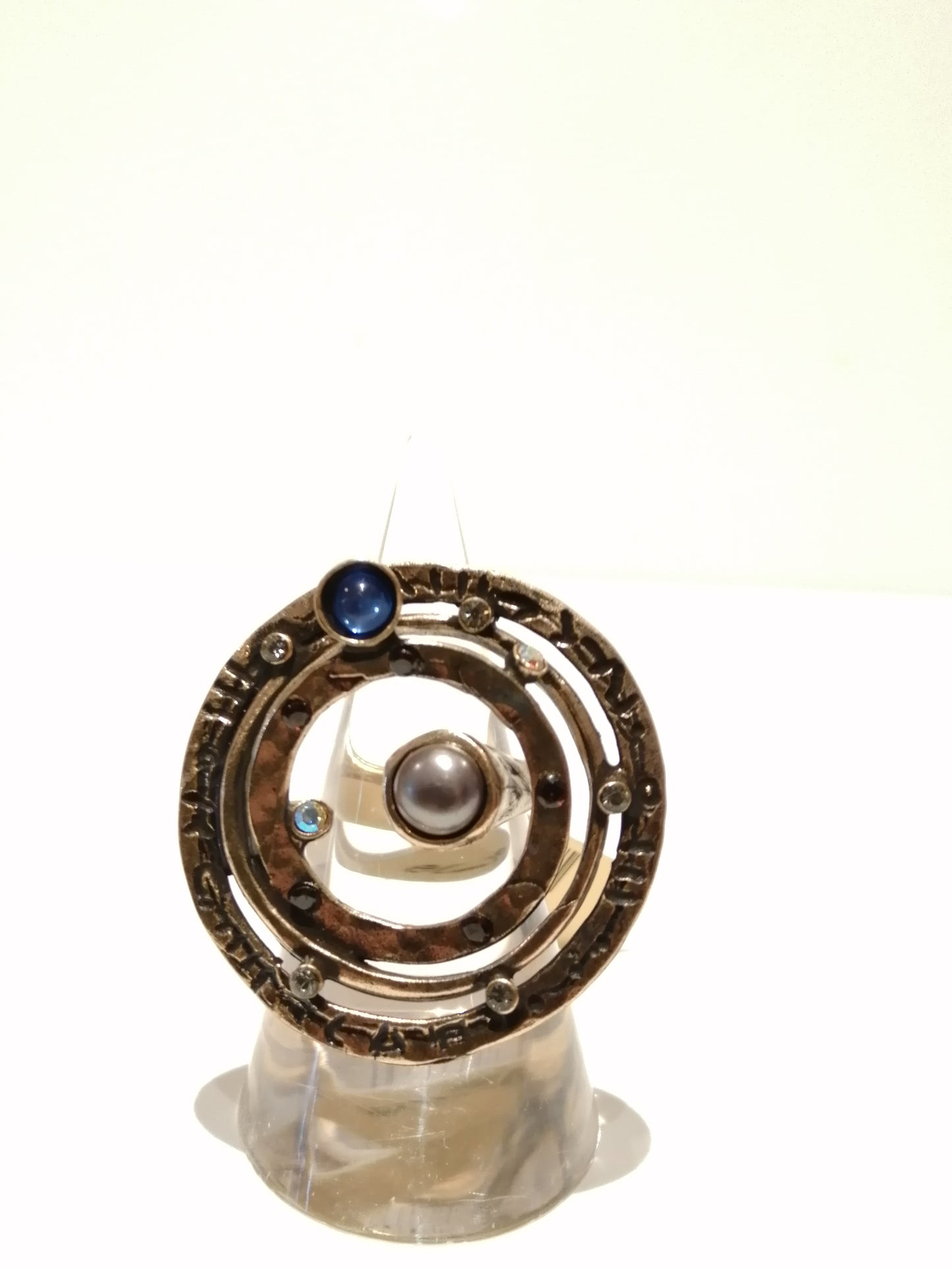 Anello Galassia - Gioiello Artigianale con Cerchi Concentrici e Perla Grigia (Codice: AN GAL 01)